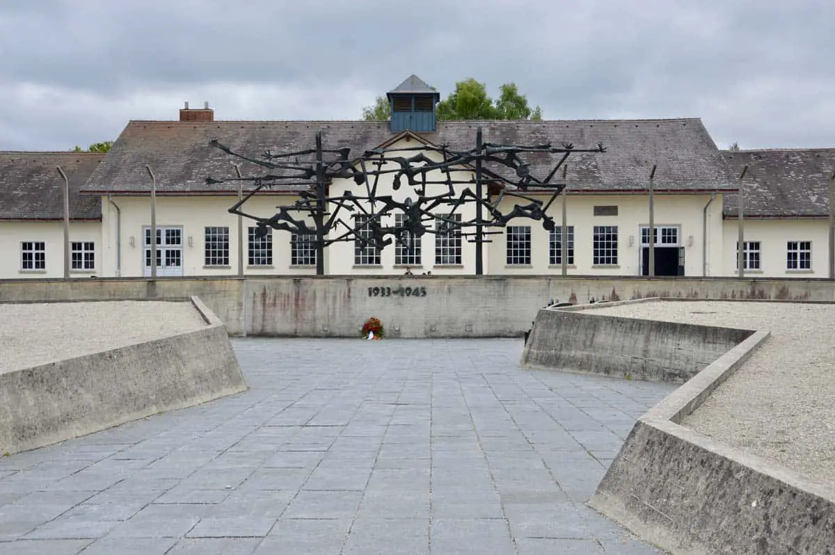Campo di concentramento di Dachau: viaggio nella memoria