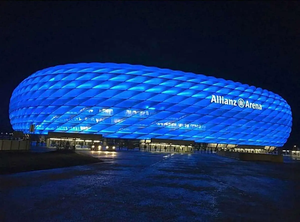 10 Curiosità sullo stadio Allianz-Arena che devi assolutamente conoscere