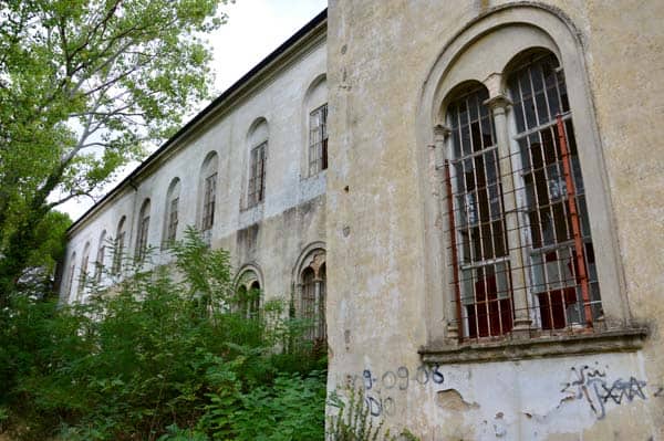 pareti esterne del manicomio di volterra