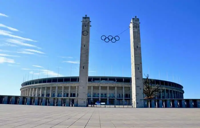 Olympiastadion Berlino: info, storia e consigli per la visita dello stadio