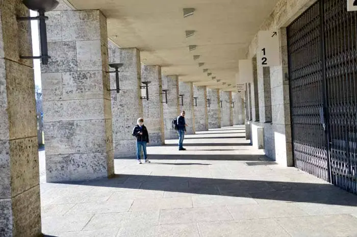 Visitatori all' Olympiastadion Berlino