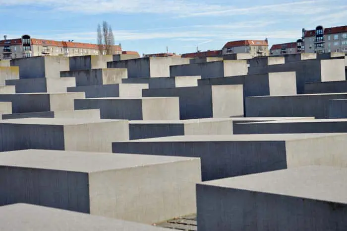 Memoriale per gli ebrei assassinati d'Europa blocchi di cemento di altezze diverse
