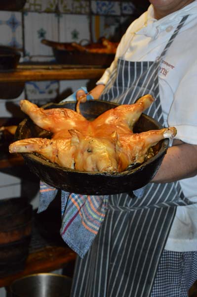 Cosa mangiare a Madrid? Un cochinillo al horno!