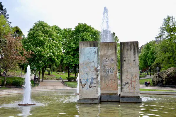 Pezzi del muro di Berlino a Madrid