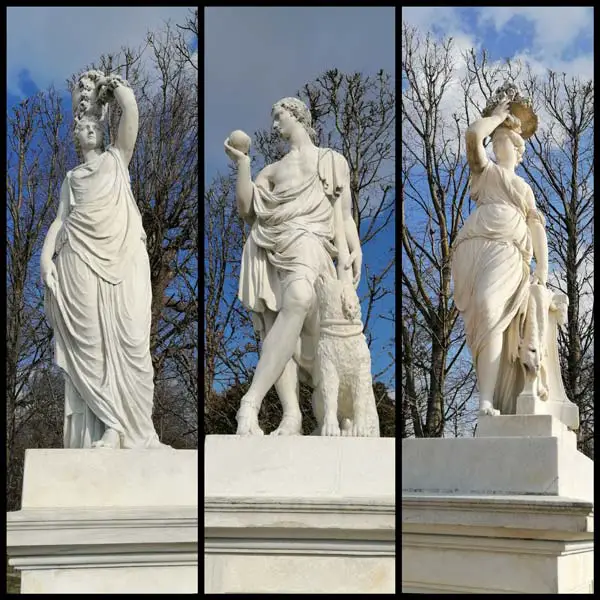 statue nel parco barocco a Vienna