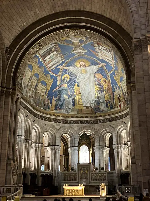 Interno della Cattedrale di Montmatre